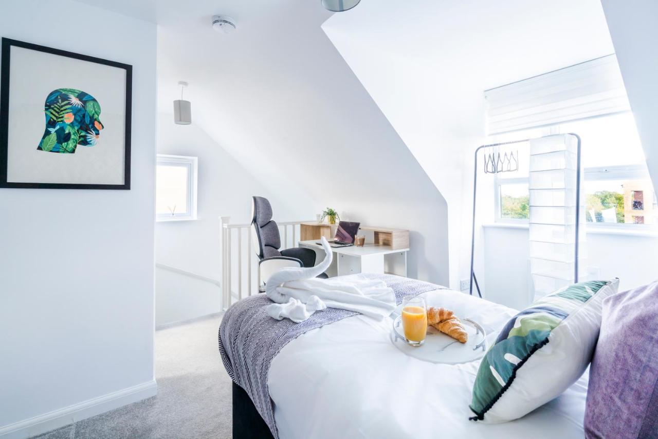 Spacious 4br Townhouse Free Parking & Wifi Casa vacanze Milton Keynes