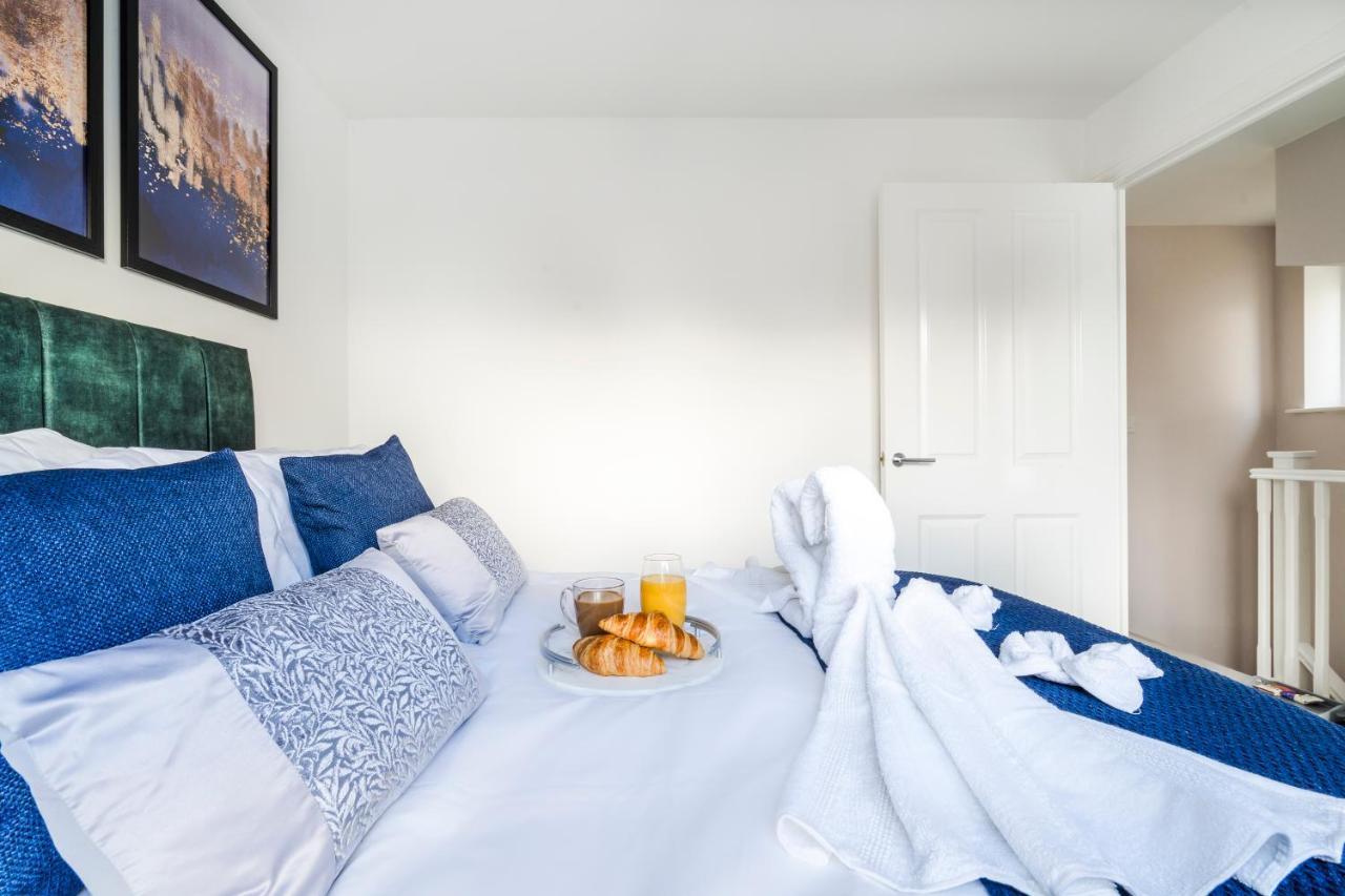 Casa vacanze Spacious 4br Townhouse Free Parking & Wifi Milton Keynes